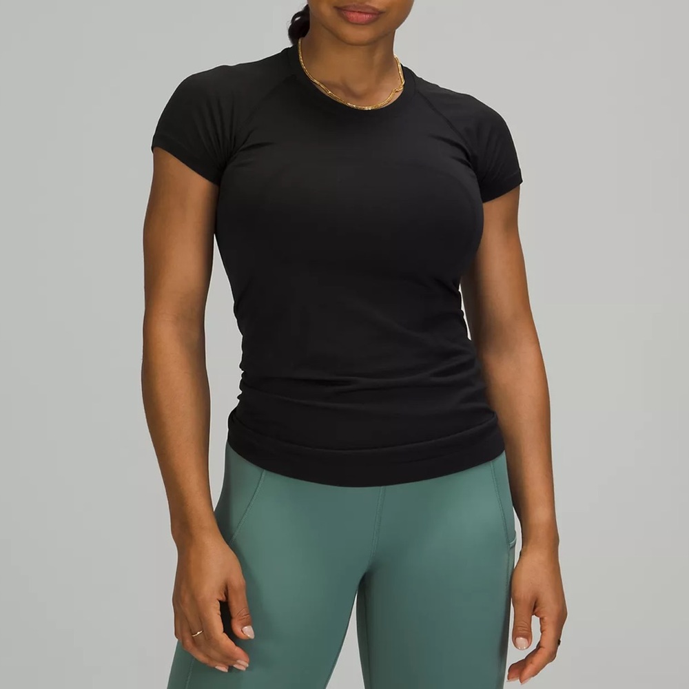 black lululemon short sleeve swiftly tech
